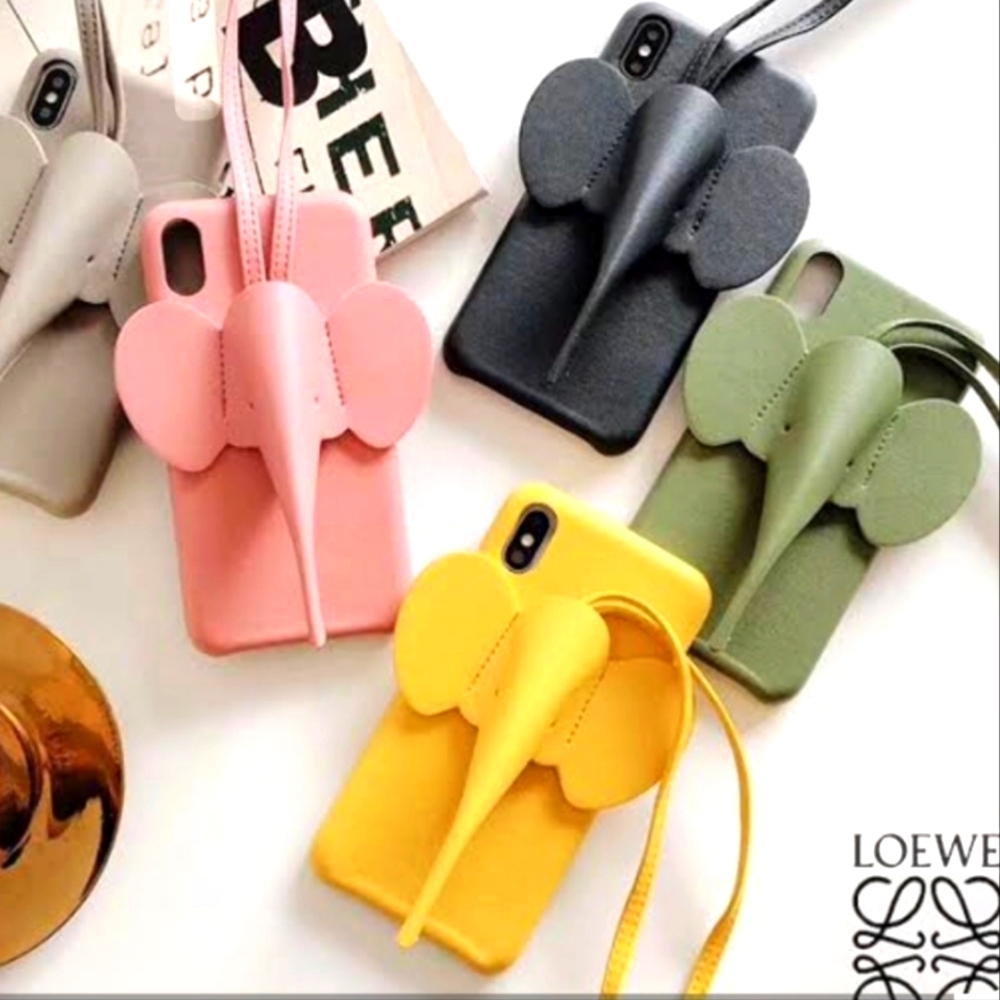 Loewe🔥 Elephant Leather iPhone Xsmax Case Women Limited Grey